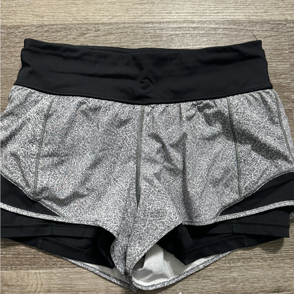 Grey Lululemon Hotty Hot Shorts - Size 8